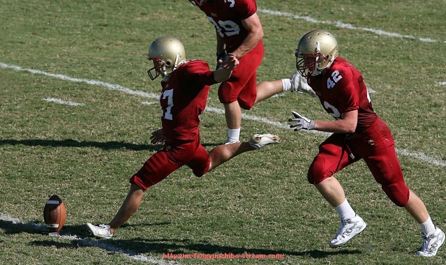 风云直播-世俱杯裁判争议动作盘点与裁判判罚公正性探讨