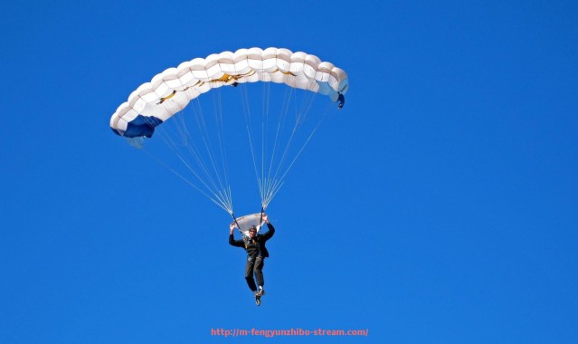 风云直播-法甲摩纳哥与豪门俱乐部的转会比拼:转会市场的角逐