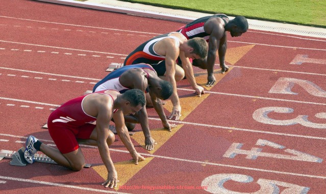 风云直播-火箭队与猛龙季前赛现场回顾:焦点对决引爆关注